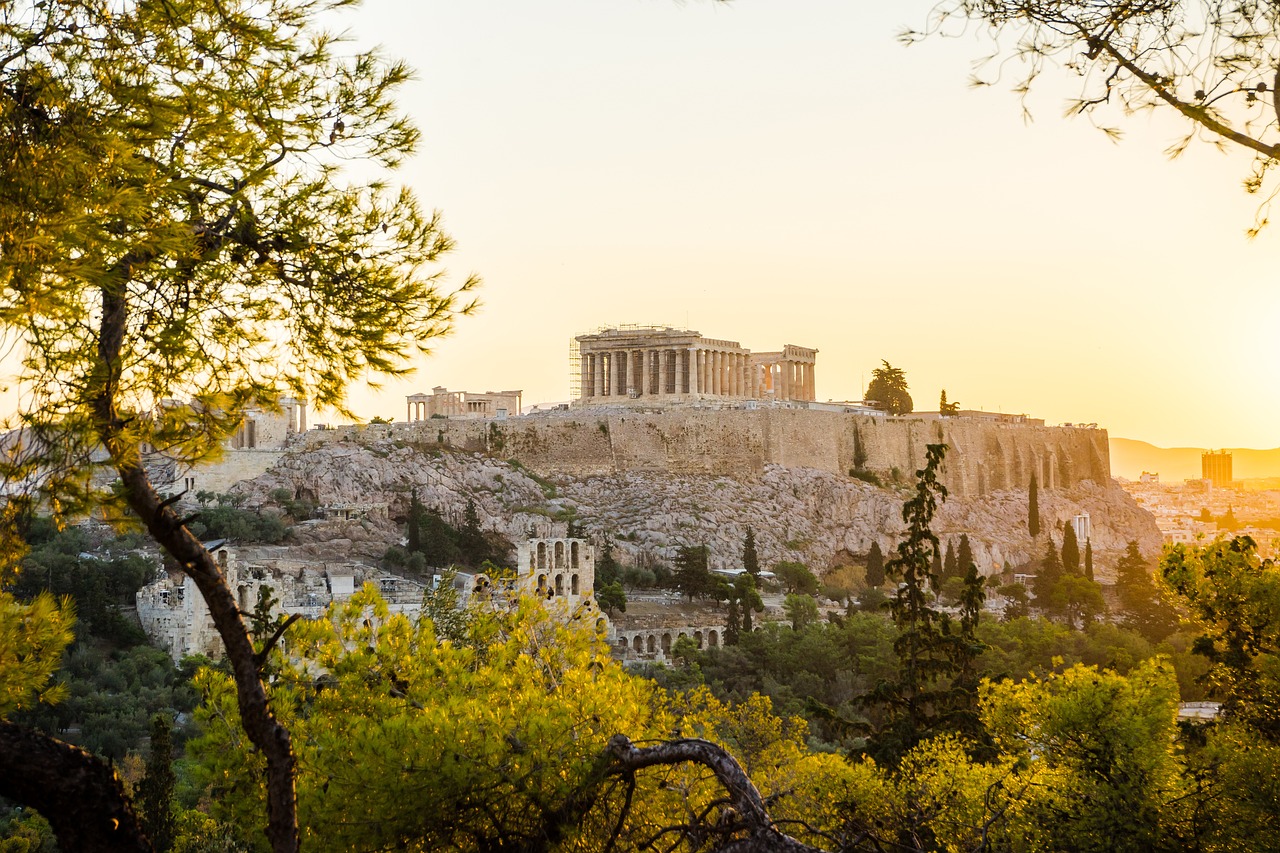 View at Acropolis in Athenes